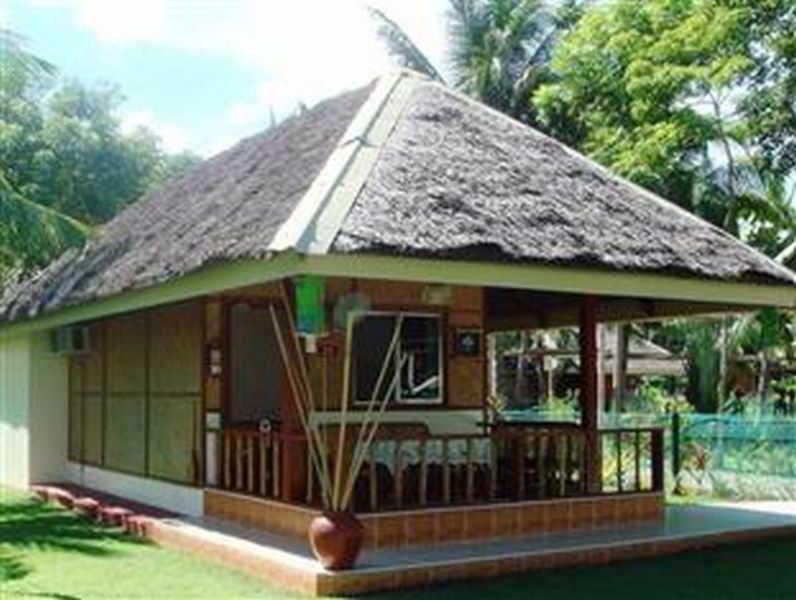 Paradise Island Park & Beach Resort Samal Esterno foto