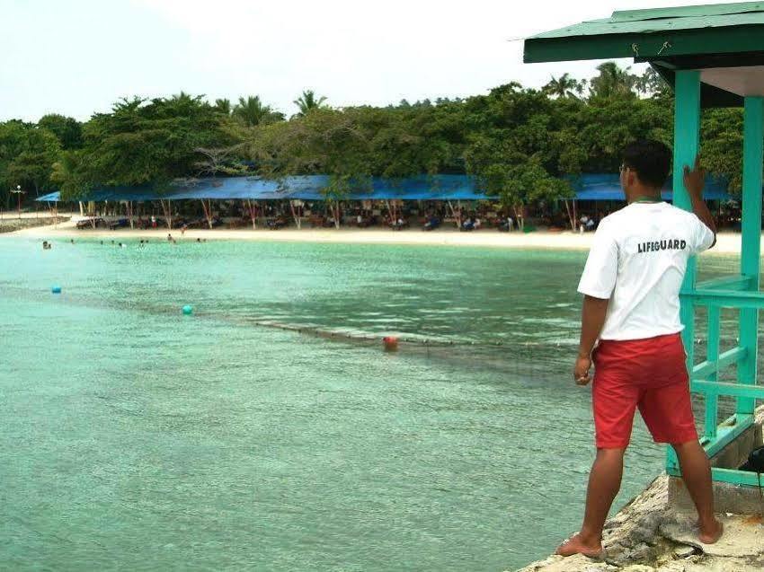 Paradise Island Park & Beach Resort Samal Esterno foto