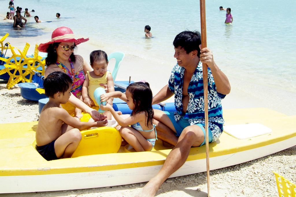 Paradise Island Park & Beach Resort Samal Esterno foto