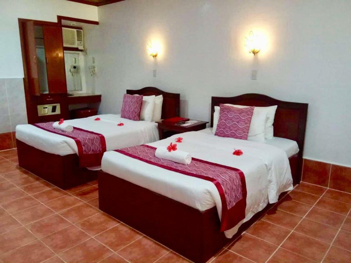 Paradise Island Park & Beach Resort Samal Esterno foto