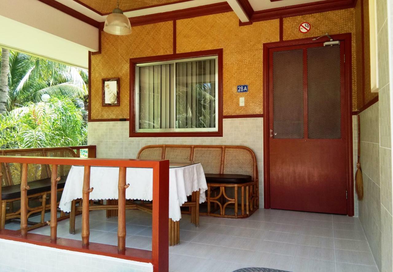 Paradise Island Park & Beach Resort Samal Esterno foto
